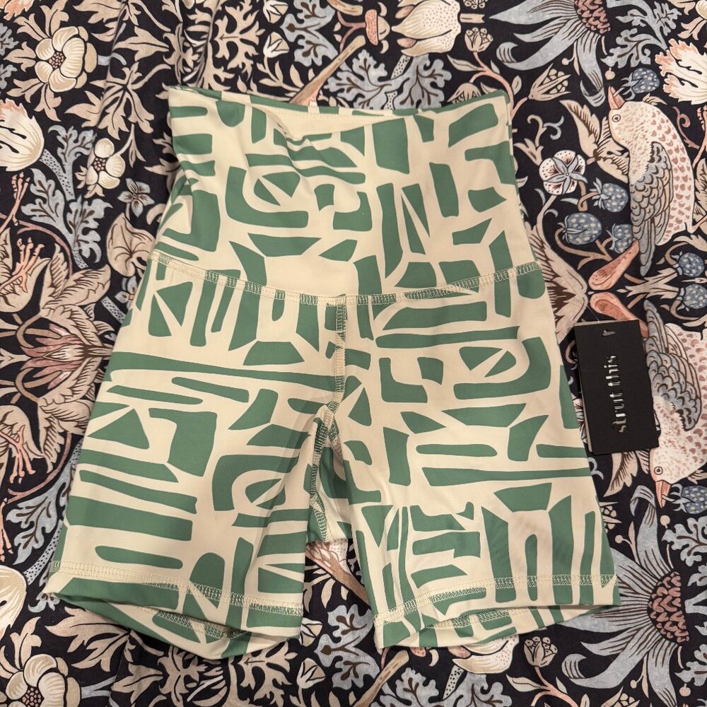 Strut This Gusher Shorts